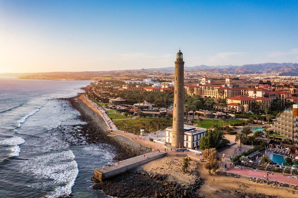 maspalomas dunes lighthouse